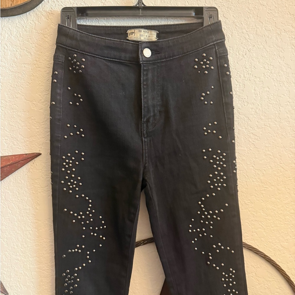 Free People Black Studded Flare Pants Size 25 - Picture 7 of 8